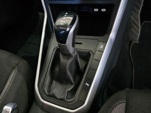 Volkswagen Polo hatch 1.0TSI Life auto - Image 19