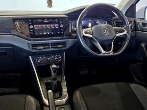 Volkswagen Polo hatch 1.0TSI Life auto - Image 29