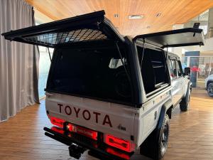 Toyota Land Cruiser 79 2.8GD-6 double cab auto - Image 11