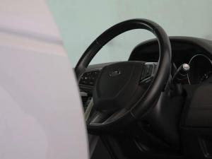 Land Rover Discovery Sport HSE Luxury Sd4 - Image 23