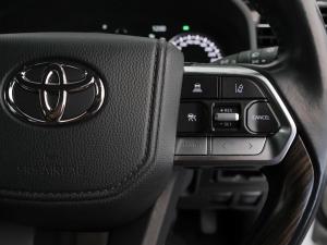 Toyota Land Cruiser 300 3.3D ZX - Image 23