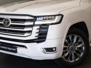 Toyota Land Cruiser 300 3.3D ZX - Image 2
