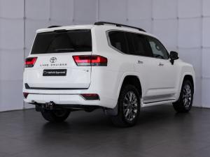 Toyota Land Cruiser 300 3.3D ZX - Image 9