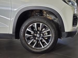 Suzuki Vitara Brezza 1.5 GLX - Image 22
