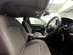 Audi A3 sedan 30TFSI - Image 19