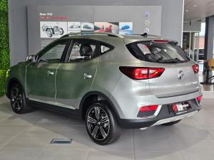MG ZS 1.5 Luxury - Image 4