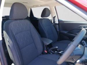 Mahindra XUV 3XO 1.2T AX5 manual - Image 11