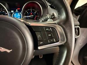Jaguar F-Pace 25d AWD R-Sport - Image 26