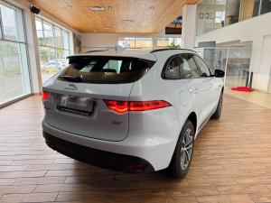 Jaguar F-Pace 25d AWD R-Sport - Image 7