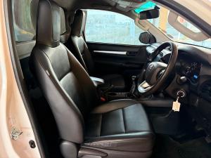 Toyota Hilux 2.4GD-6 single cab SR - Image 14