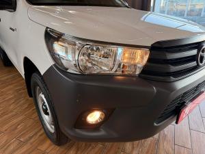 Toyota Hilux 2.4GD-6 single cab SR - Image 2
