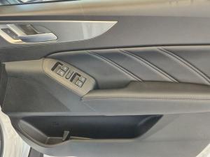GWM P300 2.0T double cab SX 4x4 auto - Image 7