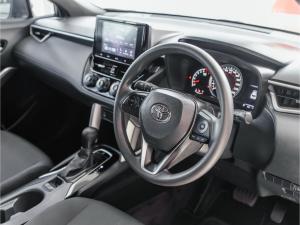 Toyota Corolla Cross 1.8 Xi - Image 8