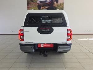 Toyota Hilux 2.8GD-6 double cab 4x4 Legend auto - Image 5