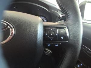 Toyota Hilux 2.8GD-6 double cab 4x4 Legend auto - Image 10