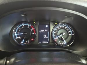 Toyota Hilux 2.8GD-6 double cab 4x4 Legend auto - Image 11