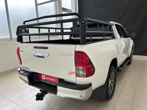 Toyota Hilux 2.8GD-6 Xtra cab Raider auto - Image 2