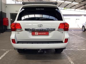 Toyota Land Cruiser 200 4.5D-4D V8 VX - Image 5