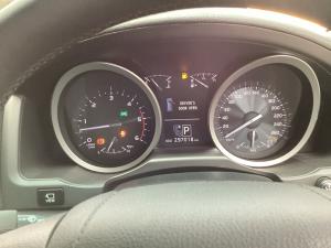 Toyota Land Cruiser 200 4.5D-4D V8 VX - Image 11