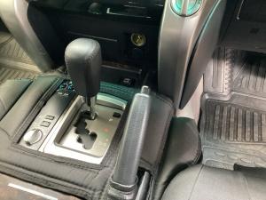 Toyota Land Cruiser 200 4.5D-4D V8 VX - Image 12