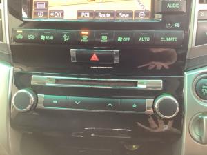Toyota Land Cruiser 200 4.5D-4D V8 VX - Image 16