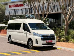 Toyota Quantum 2.8 SLWB bus 14-seater GL manual - Image 1