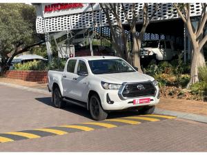 Toyota Hilux 2.4GD-6 double cab 4x4 Raider manual - Image 1