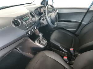 Hyundai Grand i10 1.0 Motion auto - Image 7