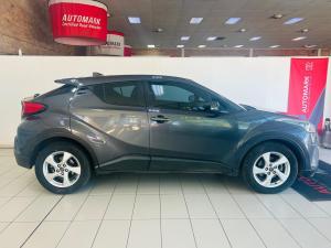 Toyota C-HR 1.2T Plus auto - Image 1