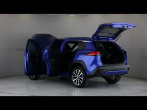 Toyota Corolla Cross 1.8 XR - Image 25