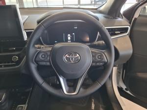 Toyota Corolla Cross 1.8 XR Hybrid - Image 8