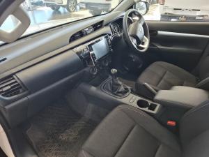 Toyota Hilux 2.4 GD-6 Raider 4X4D/C - Image 7