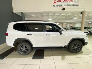 Toyota Landcruiser 300 V6 3.3D GR-S - Image 3