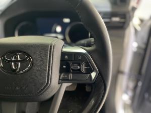Toyota Landcruiser 300 V6 3.3D GR-S - Image 9