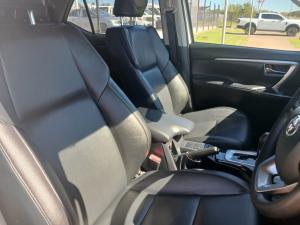 Toyota Fortuner 2.4GD-6 Raised Body automatic - Image 16
