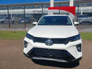Toyota Fortuner 2.4GD-6 Raised Body automatic - Image 4