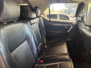 Toyota Fortuner 2.4GD-6 Raised Body automatic - Image 12