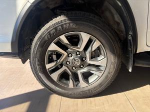 Toyota Fortuner 2.4GD-6 Raised Body automatic - Image 13