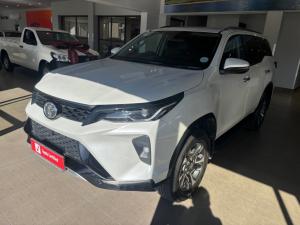 Toyota Fortuner 2.4GD-6 Raised Body automatic - Image 14
