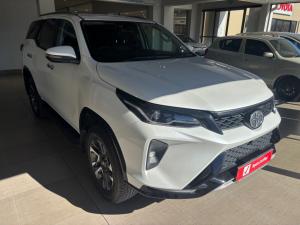 Toyota Fortuner 2.4GD-6 Raised Body automatic - Image 1