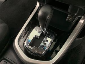 Nissan Navara 2.3D SE automaticD/C - Image 6
