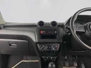Suzuki Swift 1.2 GA - Image 17