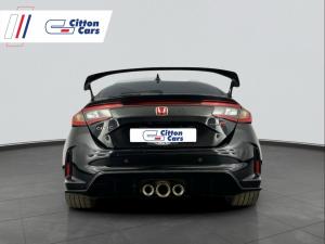 Honda Civic 2.0T Type R - Image 6