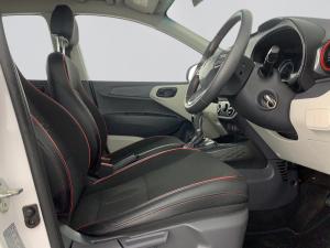 Hyundai Grand i10 1.2 FLUID/EXECUTIVE automatic - Image 17