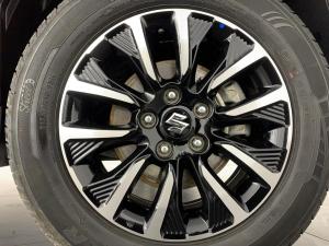 Suzuki Vitara Brezza 1.5 GLX automatic - Image 20