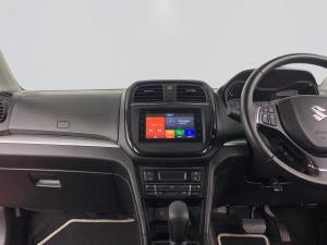 Suzuki Vitara Brezza 1.5 GLX automatic - Image 7