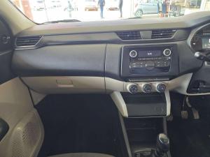 Renault Triber 1.0 Expression / Life - Image 6