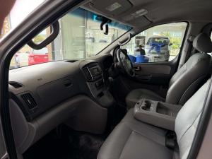 Hyundai H-1 2.5 Crdi A/T/ 2.5 Elite automatic - Image 13