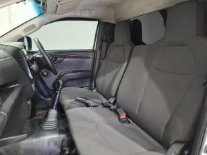 Isuzu D-Max 1.9TD single cab - Image 11