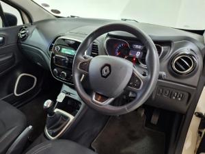 Renault Captur 66kW turbo Blaze - Image 13